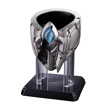 ウルトラレプリカ ウルティメイトブレスレット -DAMAGE EDITION-(商品イメージ 専用台座)