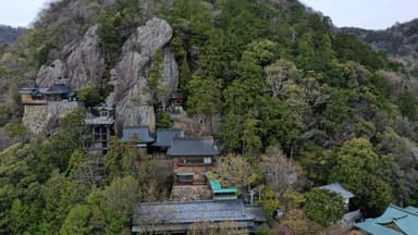 太郎坊宮　全景