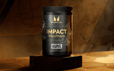 Marvel コラボ Impact ホエイ プロテイン(チョコレートピーナッツプレッツェルフレーバー)