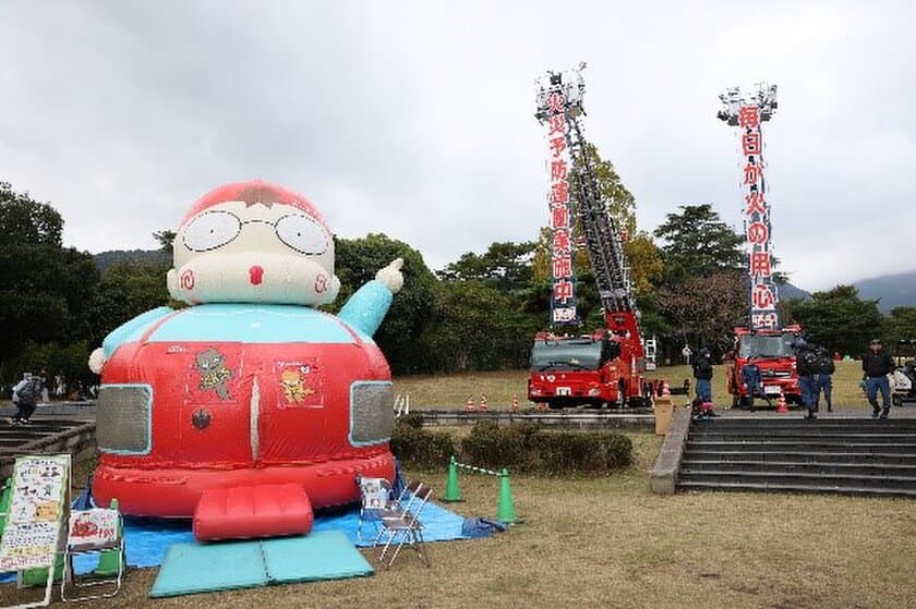 平和マネキン、
「2024別府市福祉まつり・市民と消防のつどい」に出展