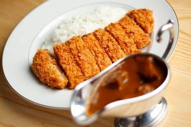 甲州富士桜ポークのカツカレー