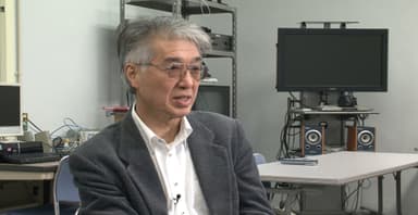 京都大学原子炉実験所助教 小出 裕章氏