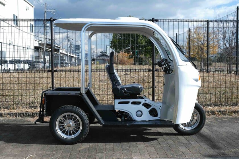 話題のトライク、APtrikes125をベースにした
新たなモデルが登場！
移動型店舗車両にもなるビジネスモデル、
ST TRIKES125が大阪モーターサイクルショー2025で
デビューします！