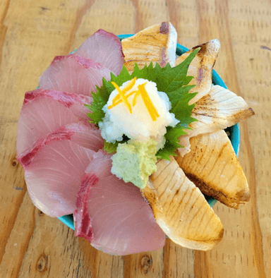 寒ぶり刺身・炙り2種丼