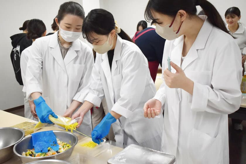 和洋女子大学×京成ストアの産学連携・地域貢献企画　
「冬のお弁当」シリーズをリブレ京成の一部店舗にて販売