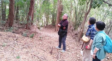 湯治ツアー語り部さんと熊野古道歩き