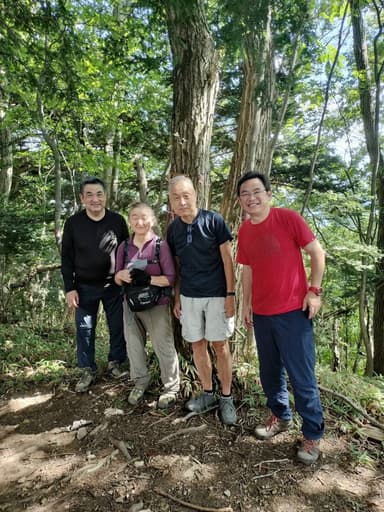 八王子八十八名山を歩く