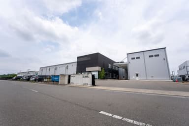 第6第7工場を構える藤岡工場(正面)