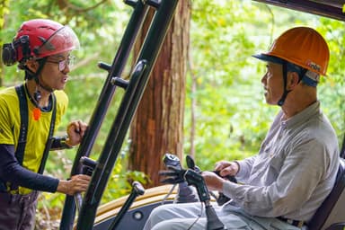 橋本 光治さん(右)と滝川(左)