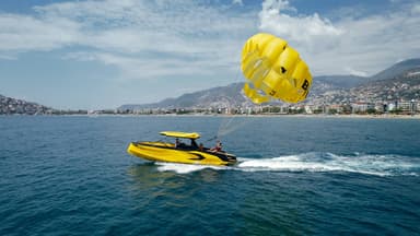 Raptor Parasailing Boat 3