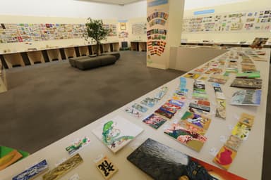 美術館内の展示様子