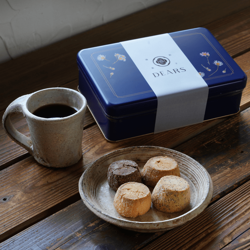 「どこか懐かしく、どこか新しい。」
レトロモダンなスイーツブランド“DEARS”が正式にリリース
〈北千住マルイ〉にて新商品を好評販売中!