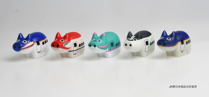 手のひらサイズの「縁起物鉄道」
新幹線×赤べこの人気シリーズに「新幹線豆べこ」が登場!