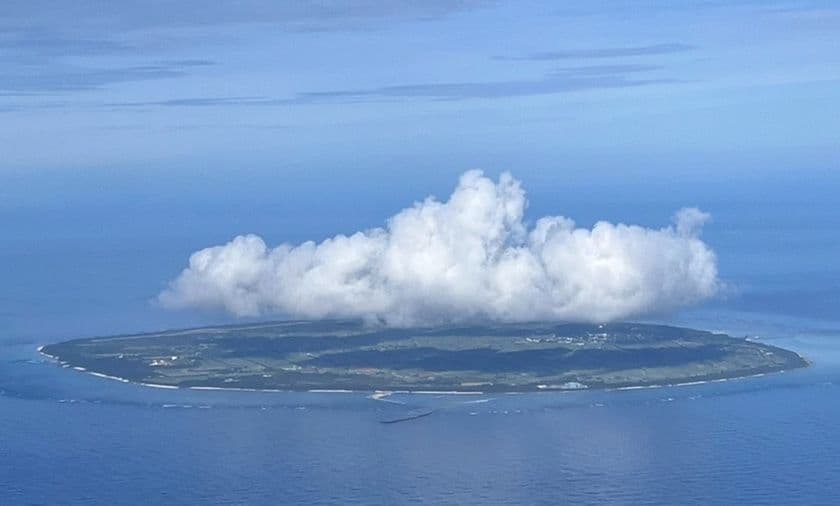 後のせ自動運転システムYADOCAR-iドライブが
沖縄県「自動運転交通サービス社会実装推進プロジェクト」に採択
住民との協力で持続可能な離島モデルの交通サービス構築を支援
史上最安値の無人運転の実現に向けて実証実験がスタート