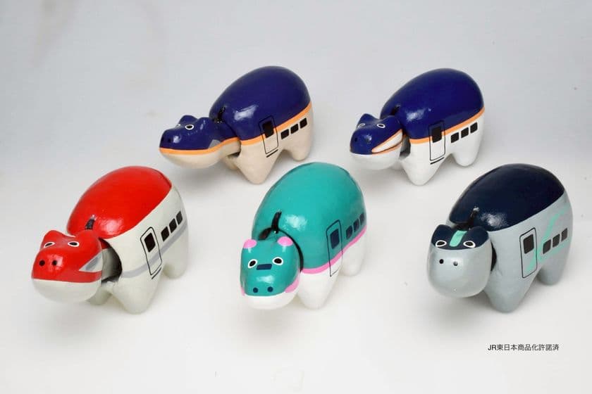 「走る幸運」新幹線赤べこ、発売決定!
福島の郷土玩具「赤べこ」が新幹線に?