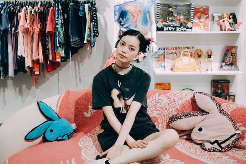 【MUSIC ON! TV(エムオン!)】
平手友梨奈
“ありのままの自分”を映し出すドキュメンタリー番組
エムオン!で7月より3ヶ月連続オンエア!
<#1>過去から現在を振り返るロングインタビュー
<#2>念願の海外ベトナム旅に1週間密着
<#3>ワンマンライブに向けた
舞台裏など音楽活動に迫る