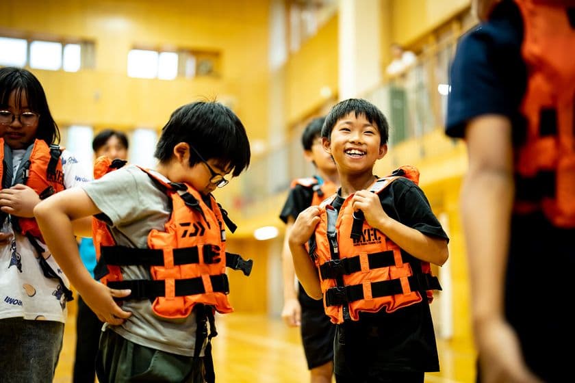 群馬県上野村にて自然体験の感動や好奇心が子どもを育む
「ジオキャンプ」を実施