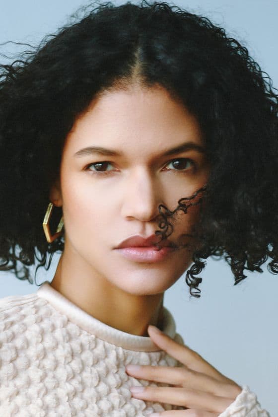 海外で活躍する俳優のエージェント業を本格始動 ―
株式会社フリー・ウエイブ、映画・ドラマ市場の
需要に応える新たな取り組み