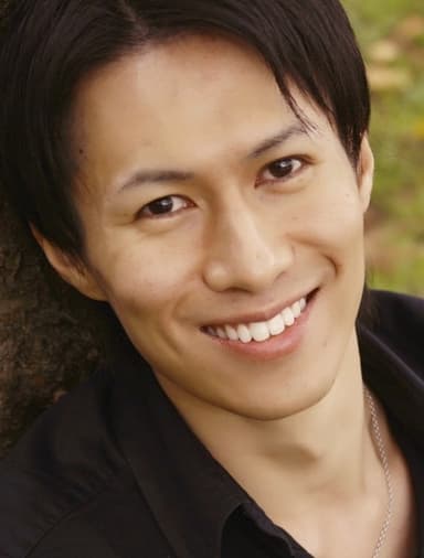 登録俳優：エイジ