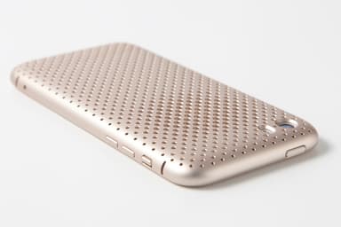 『SQUAIR Duralumin Mesh Case for iPhone 5s/5』ゴールド