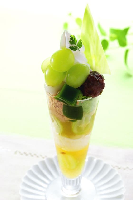 京都・伊藤久右衛門「シャインマスカット抹茶パフェ」
8月20日(水)より期間限定で提供開始