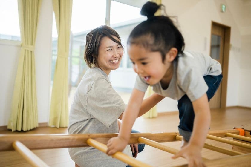 療育現場に“働きやすさ”革命
元気キッズグループ、労働時間短縮&フレックスタイム制を導入