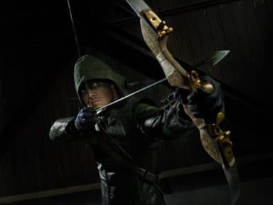 ARROW 2 (C) Warner Bros. Entertainment Inc.