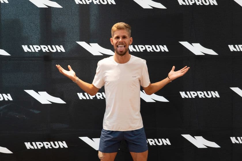 10,000メートル優勝!フランス代表 ジミー・グレシエ
KIPRUN特別イベントで日本のランナーと深く交流