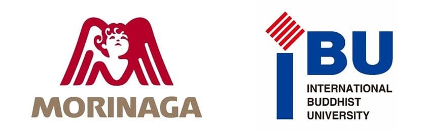 関西限定土産5本ハイチュウ<ミックスジュース味>
試食イベントで学生が訪日外国人観光客への通訳として参画