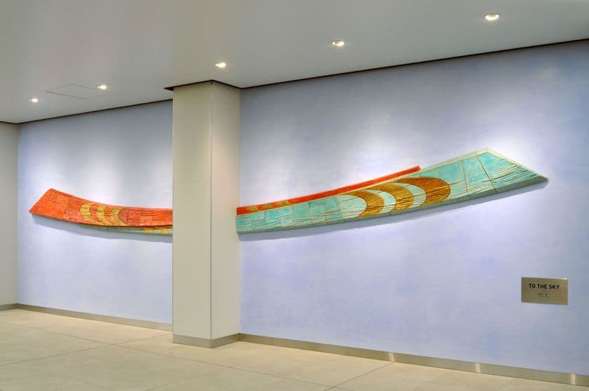 とうきょうスカイツリー駅を彩る
澄川 喜一氏デザイン・監修の陶板レリーフ「TO THE SKY」
新駅舎に移設し12月7日(日)から公開