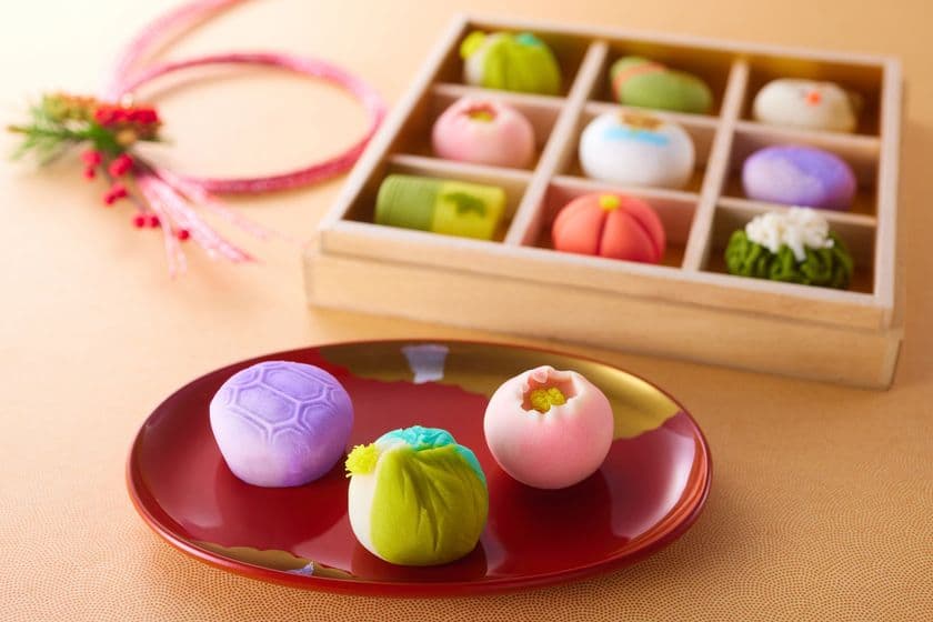 餡を5種の宇治茶にしたお茶屋ならではの上生菓子
「宇治茶 京菓子おせち」12月23日(火)よりお届け開始