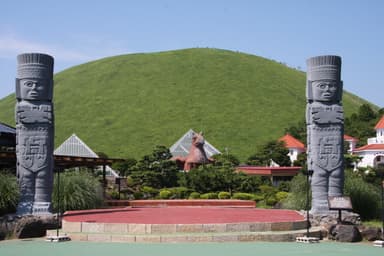 伊豆シャボテン公園グループ