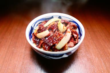 いわて南牛の焼肉丼