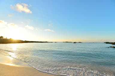 シギラビーチ朝の風景（イメージ）