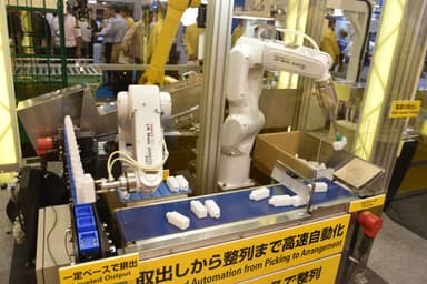 ロボットシステムを活用した高速自動化の実演