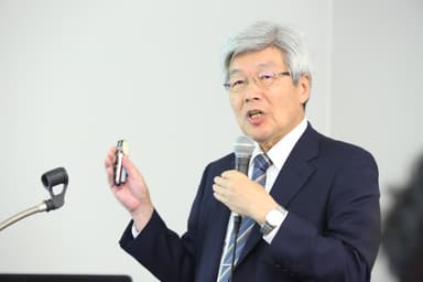 矢野 一好 氏