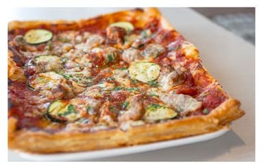 「さくさくパイPIZZA　サルシッチャとモッツァレラ　赤から味噌仕立て」