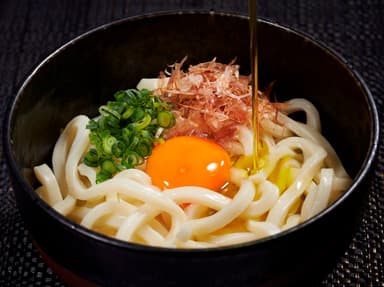 釜玉うどんにひとまわし