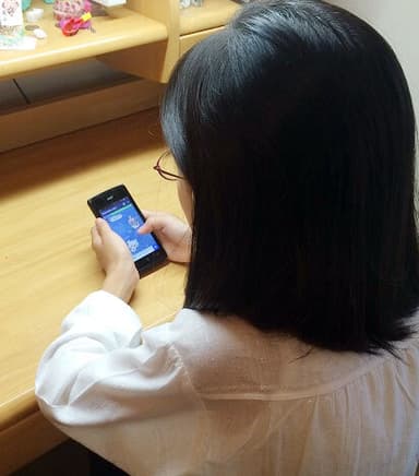 お子さまの「初スマホ」として