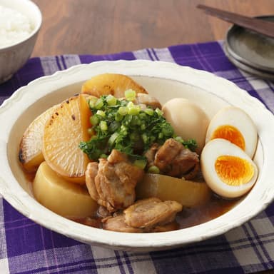 「大根と鶏肉のべっこう煮」