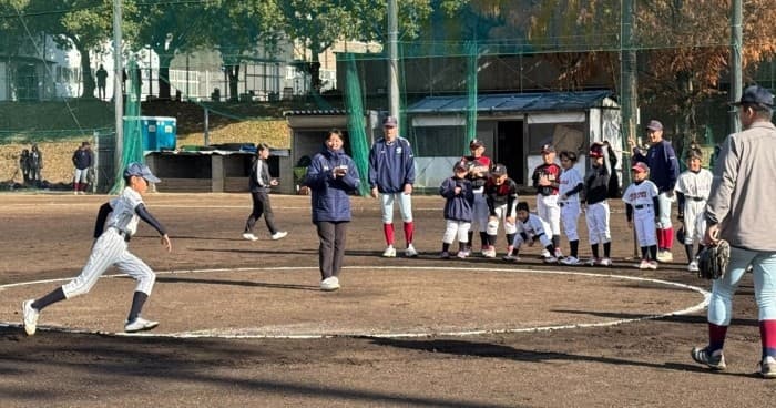近大産業理工学部硬式野球部と附属福岡高校野球部が「野球教室」を開催 医療従事者ボランティア51名協力のもと「野球肘検診」を初実施
