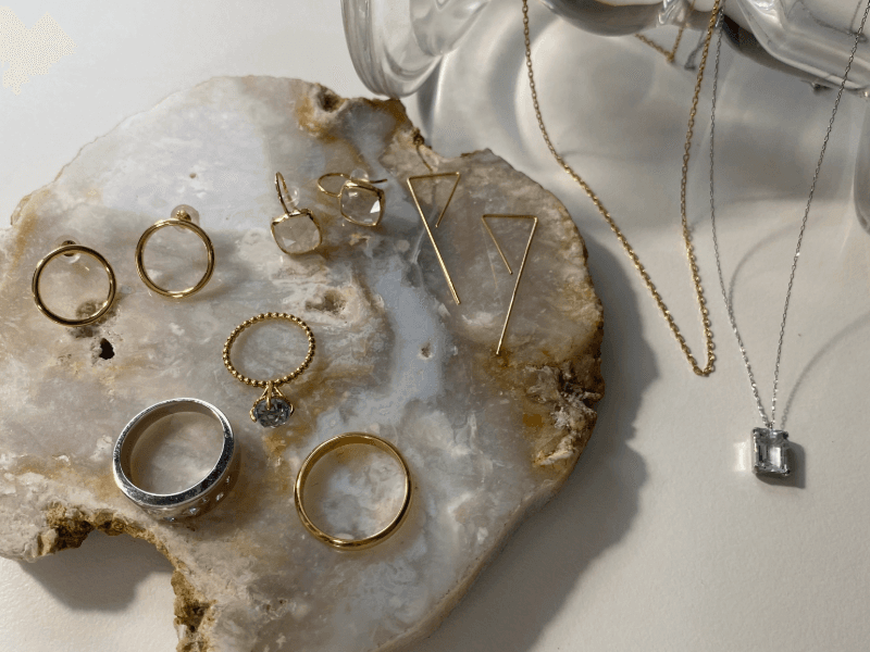 「金価格高騰で、買ってもらえない」ジュエリーブランドを救う。定額レンタルKIRA SHARE、「試してから買う」を実現するパートナーブランド募集開始。