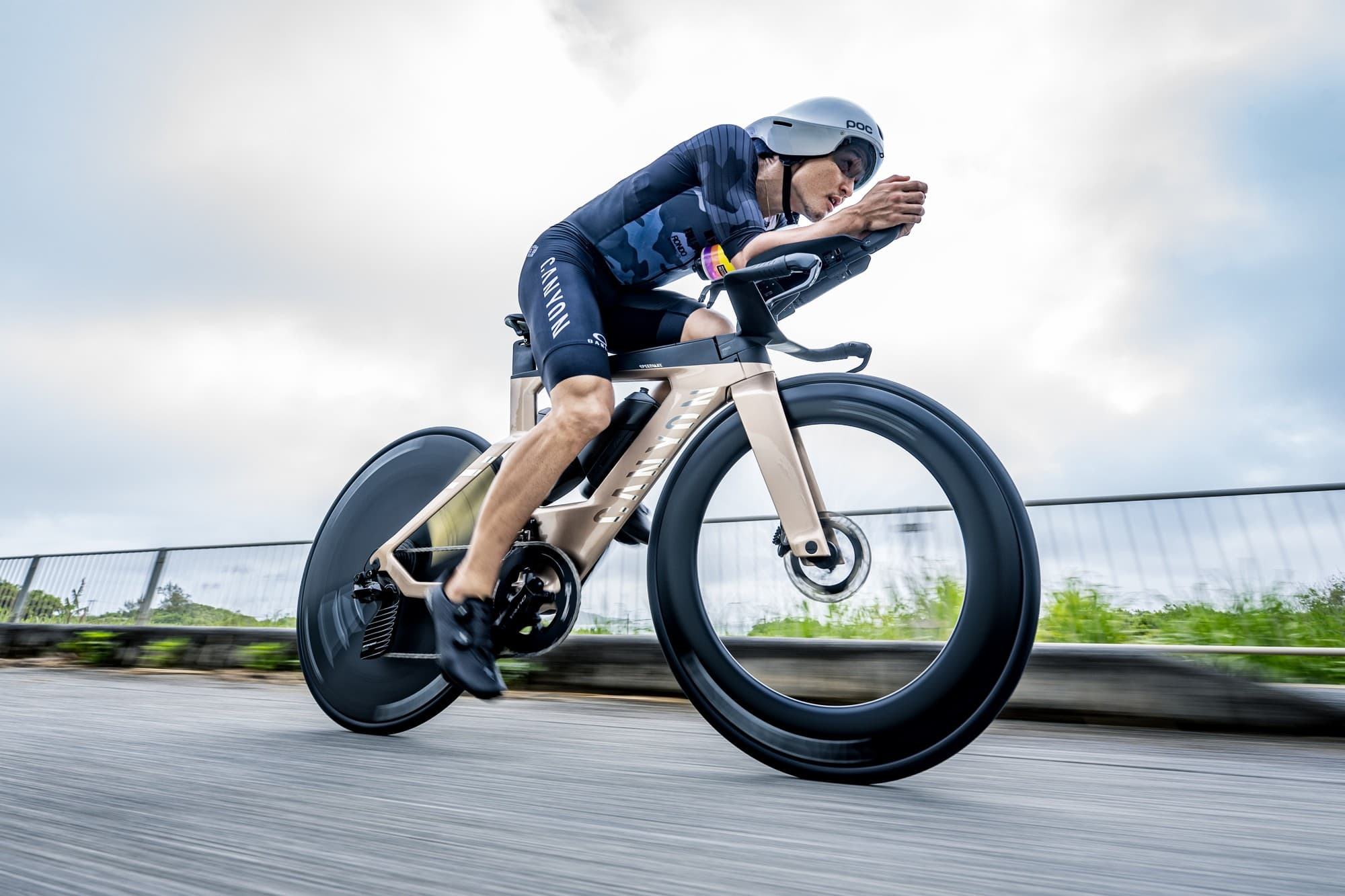 古谷純平選手のアジア初アイアンマンサブ8達成を記念したトークイベントを12月28日に開催。Speedmax 10%オフ記念クーポンを配布開始。