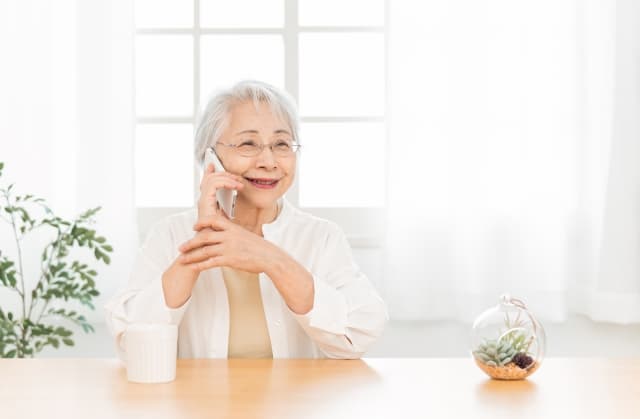 高齢者向け住まい 一人で悩まず有老協をご活用ください。