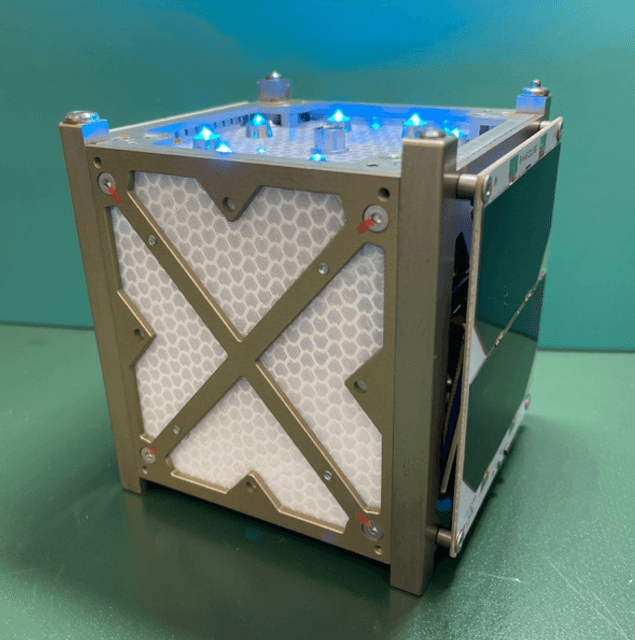 超小型人工衛星打ち上げプロジェクト! 近大生が組み立てた「宇宙マグロ1号」が宇宙へ