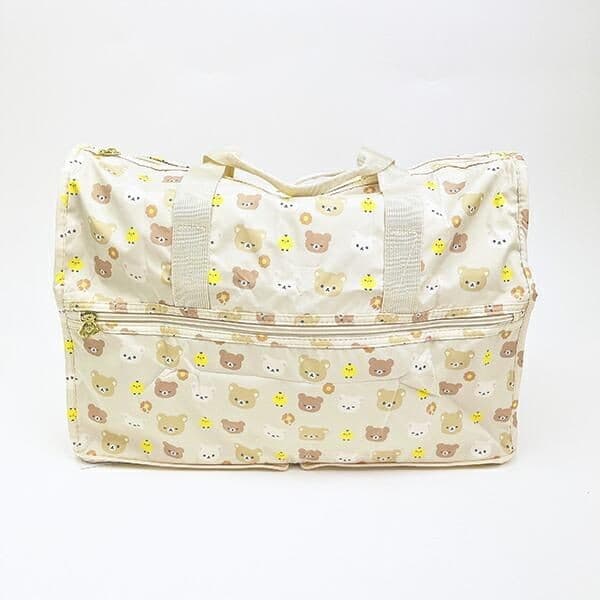 こんなに大きなバッグをコンパクトに収納して持ち歩けるなんて!リラックマの折りたたみボストンバッグ