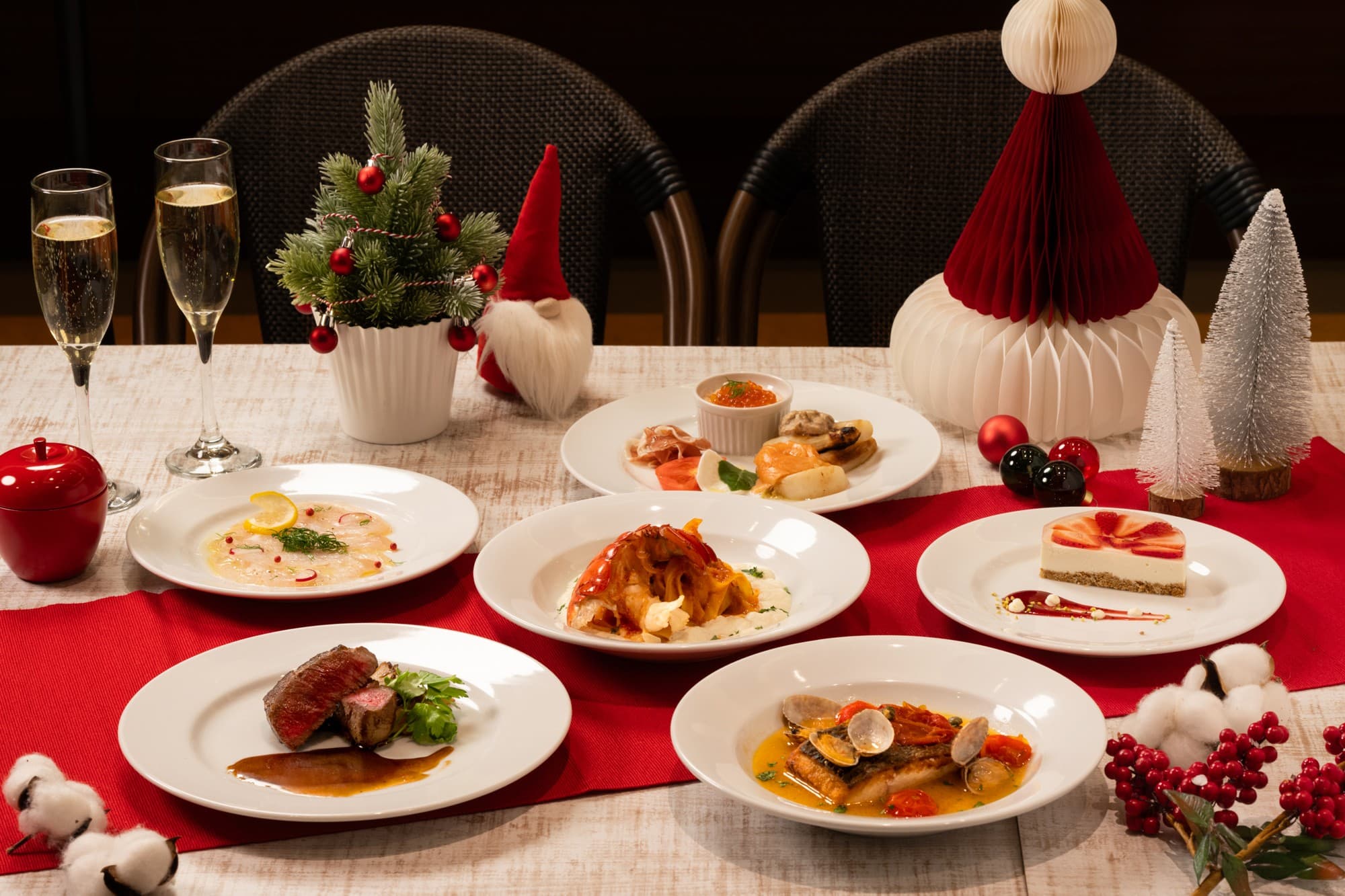 『アルベルゴ カフェ・ミケランジェロ』にて12月1日(月)よりクリスマスメニュー予約受付開始!