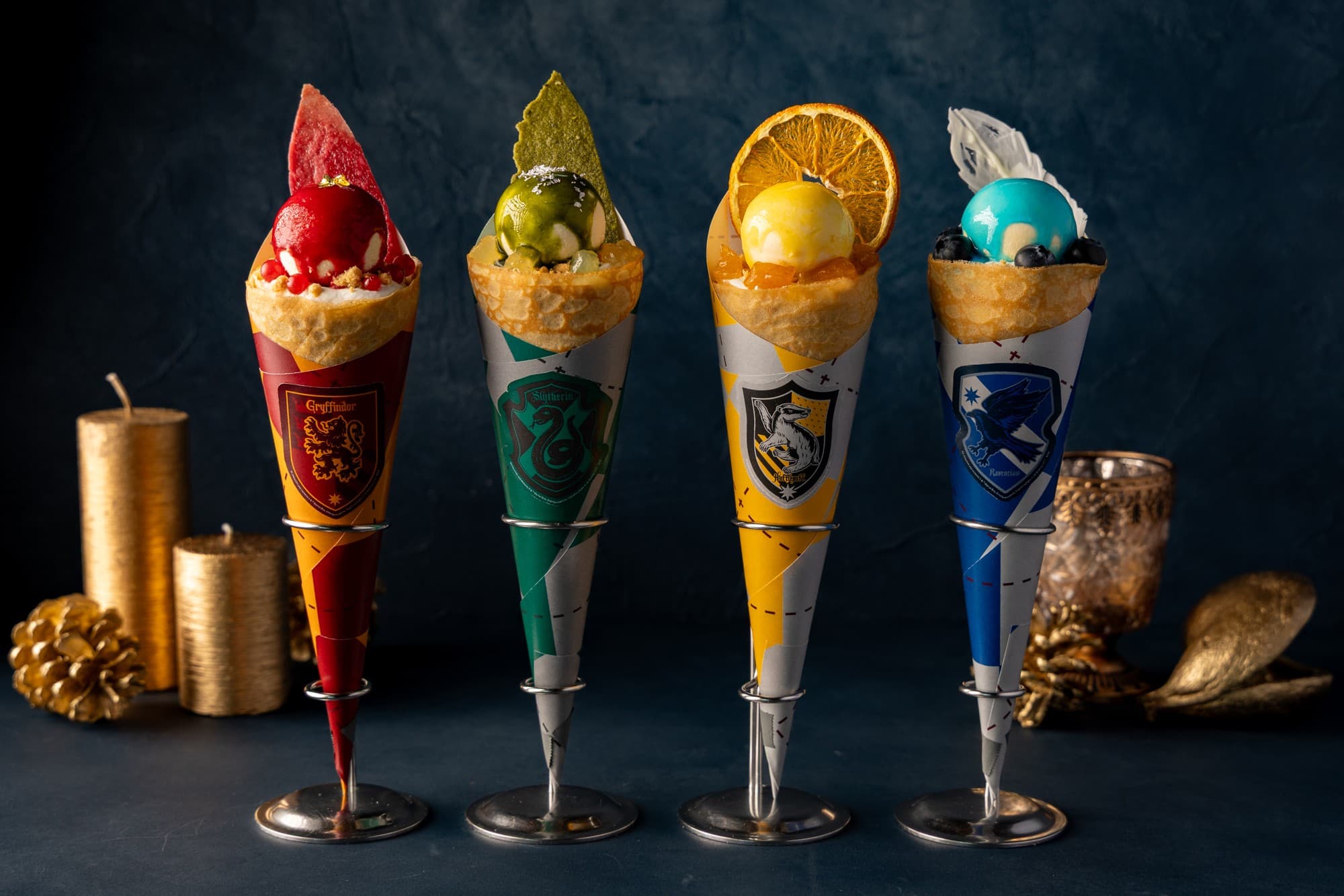 「ハリー・ポッター」4つの寮をモチーフにしたクレープが登場〈ニュウマン横浜6階ドットイチナナカフェ〉【期間】11月20日(木)~12月25日(木)