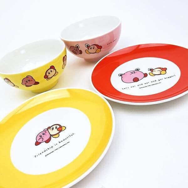 カービィと一緒にお腹いっぱい食べたい、、!カラフルでポップな色合いが楽しい食器シリーズです。