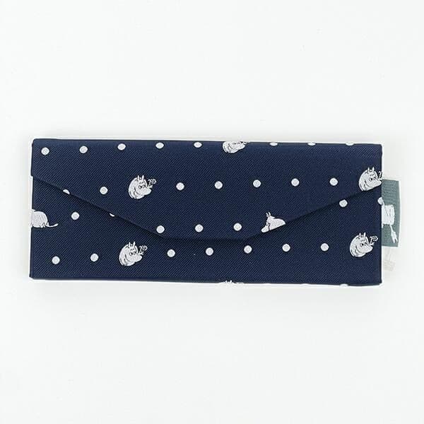 ムーミンたちがオシャレに眼鏡を守る!ジャガード織のメガネケースは贈り物にも◎